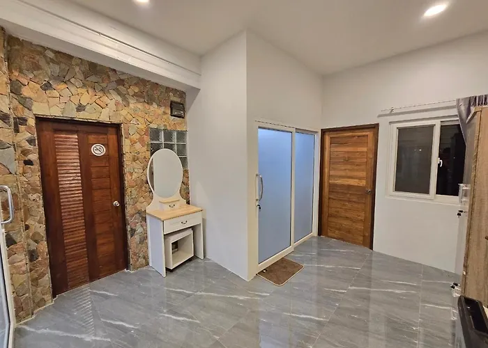 Kao Ngu Boutique